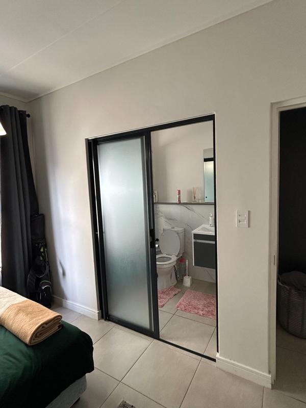 To Let 2 Bedroom Property for Rent in Firgrove Western Cape